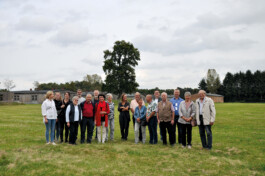 Die Teilnehmer*innen des ersten »trotzdem da!«-Projektforums in der Gedenkstätte Lager Sandbostel, 29. September 2023 trotzdem da! Ein Projekt der Gedenkstätte Lager Sandbostel, 2024
